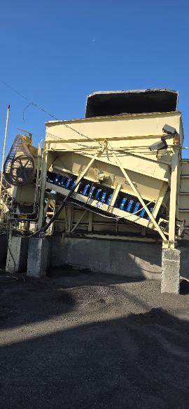 (2) Stationary Rap Bins (5 of 8)