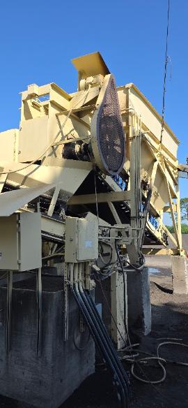 (2) Stationary Rap Bins (7 of 8)