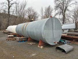 Stationary 10,000 Gallon Single Wall Fuel Tank (1 of 3)