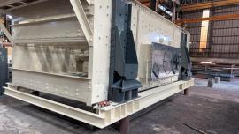 Horizontal 8' x 20' Triple Deck Screen (3 of 6)