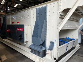 Horizontal 8' x 20' Triple Deck Screen (4 of 6)