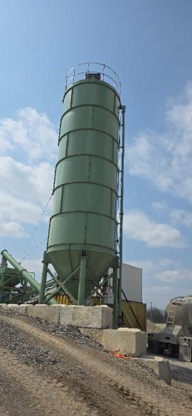 NEW 100 Ton Cement Silo (1 of 11)