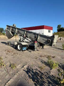 REDUCED PRICE - Yard portable Gencor 36'' Slat Conveyor with loadout batcher (5 of 7)